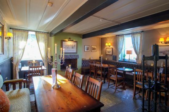 Hotel Bayley Arms Hurst Green  Exterior foto